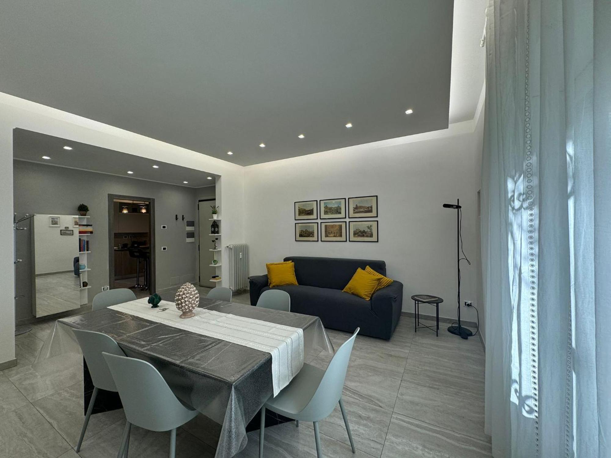 Elegant Escape By Ionio Metro * Roma