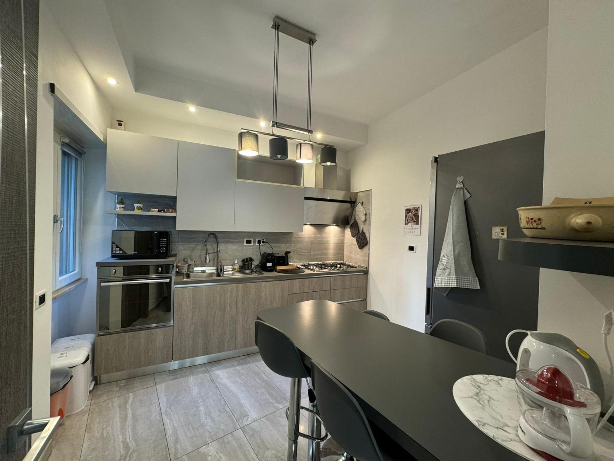 Appartamento Elegant Escape By Ionio Metro *